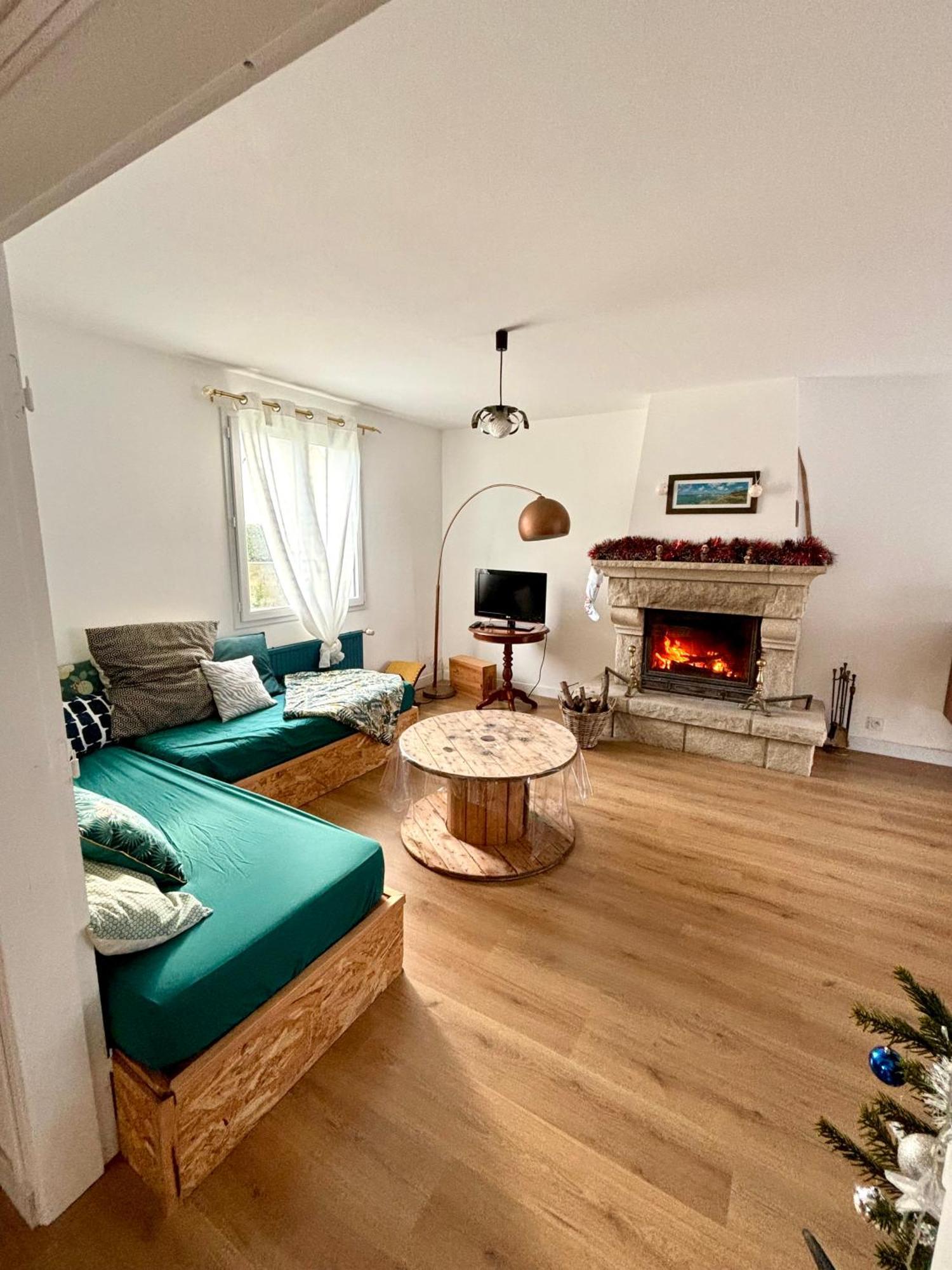 Maison Ideale Avec Enfant Porspoder Exteriér fotografie